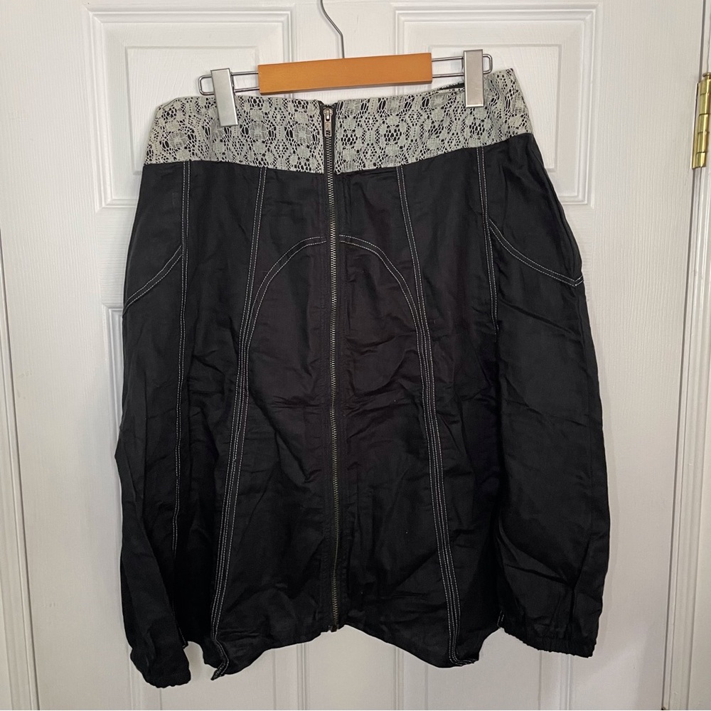 Boo Radley vintage charcoal midi Aline skirt with lace detail. Medium